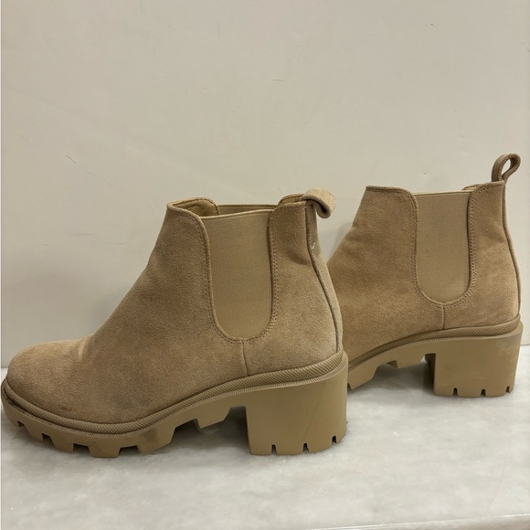 Steve Madden Howler boot in sand suede size 9 - Picture 6 of 9